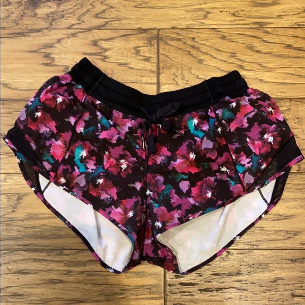 Floral lulu shorts